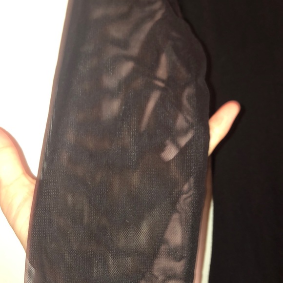 Forever 21 NWT Short Black Body-con Dress Size M - Picture 6 of 8